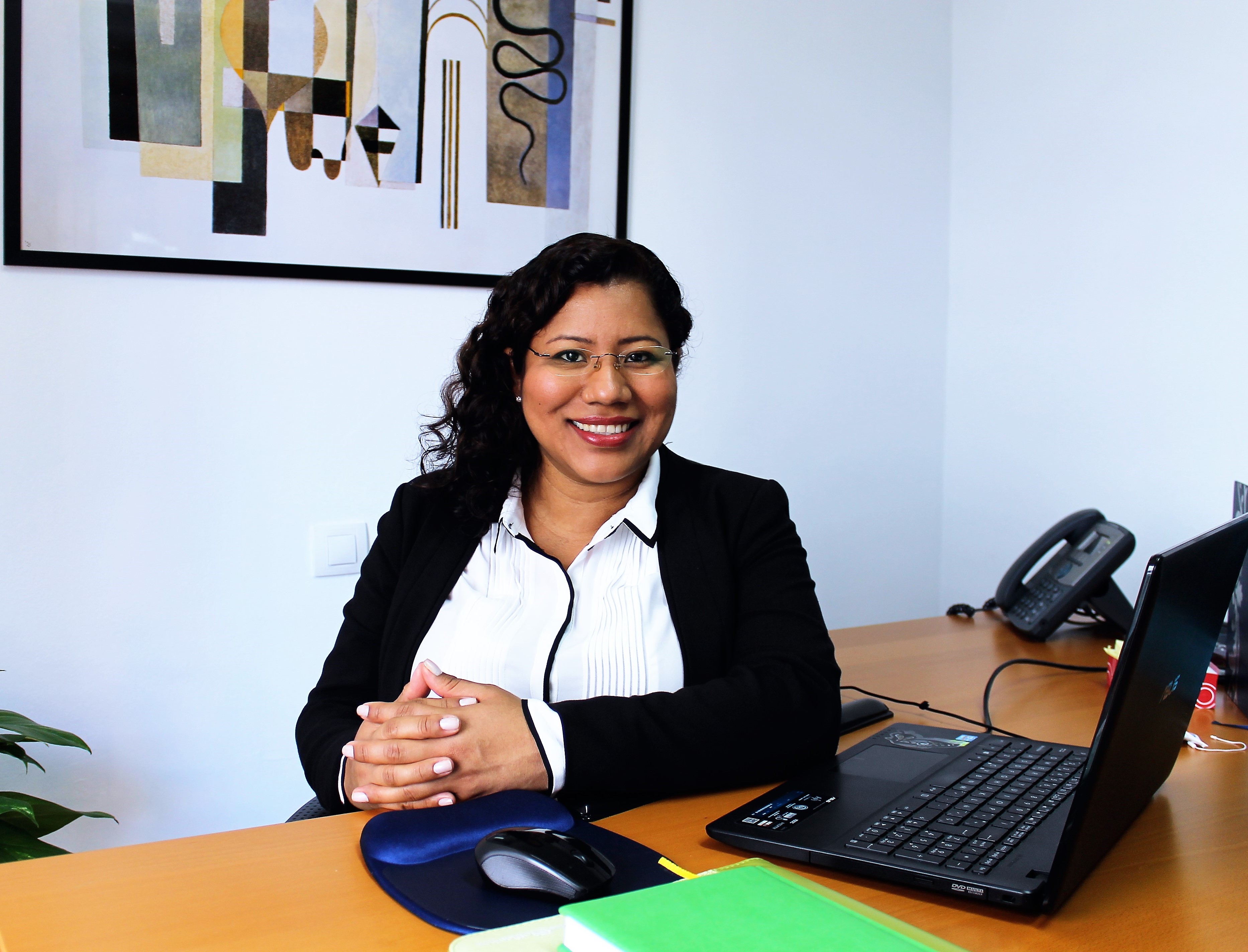 Abogada Rosangélica Ticay Rivas