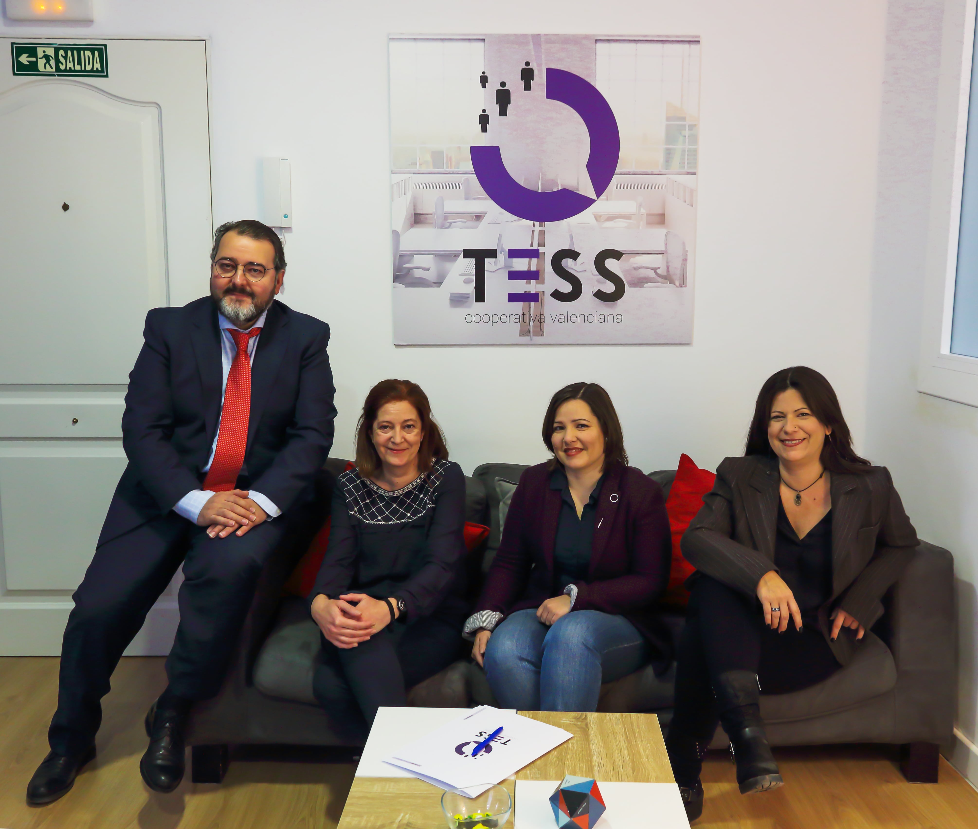 Tess Cop Valencia