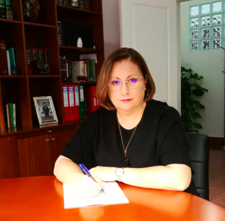 Abogada Dolores Quintana