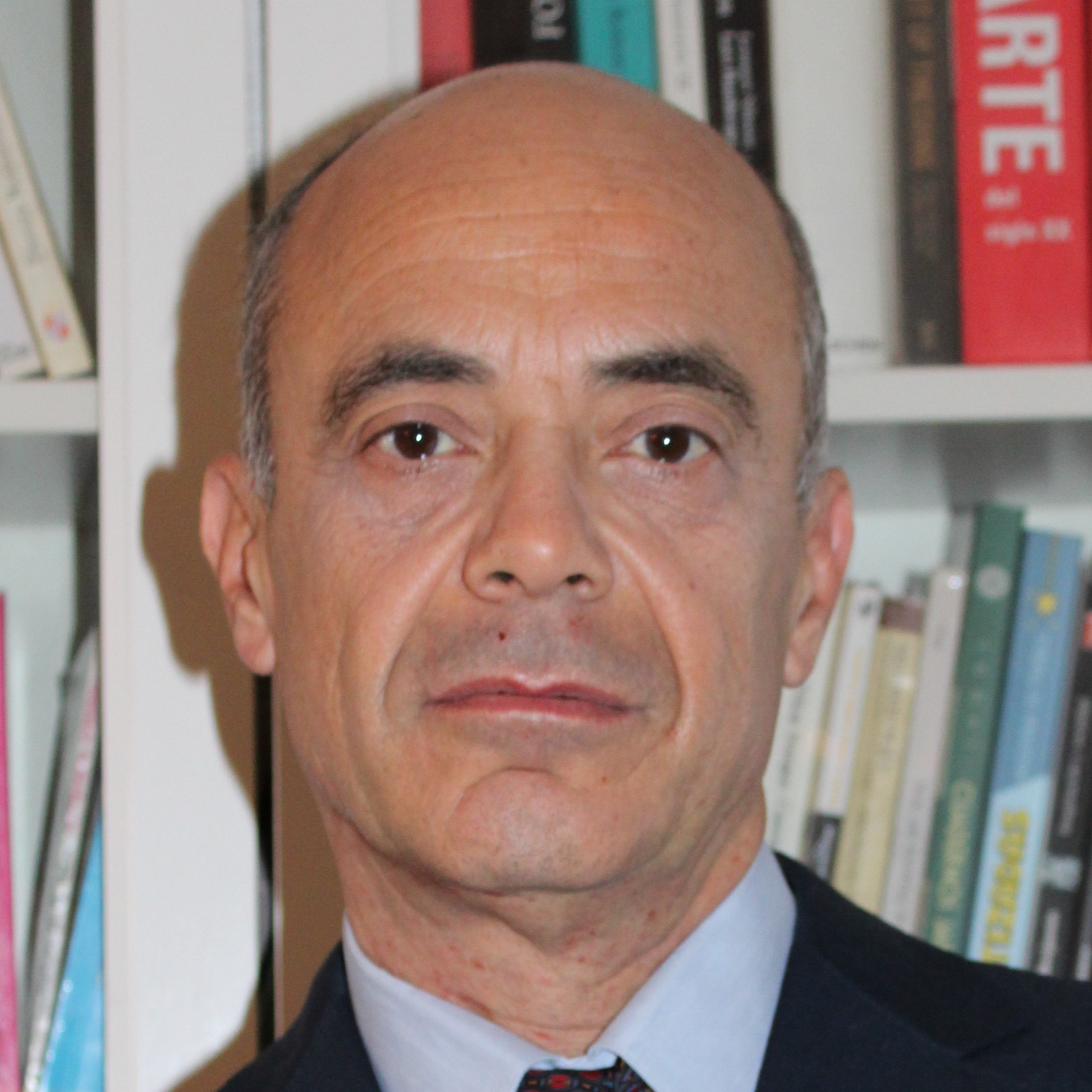 Foto del Director del Despacho